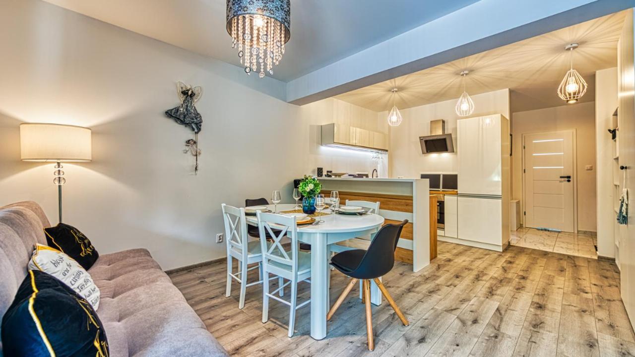 Apartamenty Centrum - Wyszynskiego 9 By Royal Aparts Świeradów-Zdrój Kültér fotó